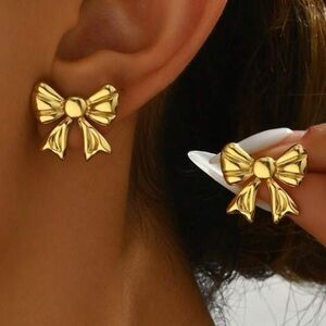 Gold plated bow knot earrings